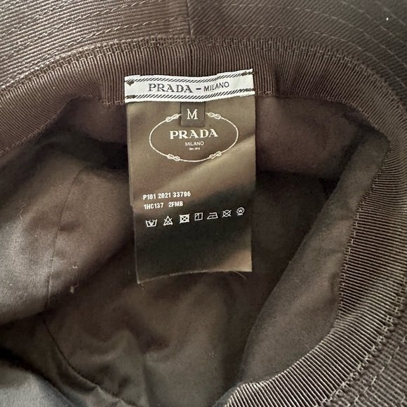 Canvas Prada Bucket Hat *NEVER WORN* Size M, Black - Picture 3 of 3
